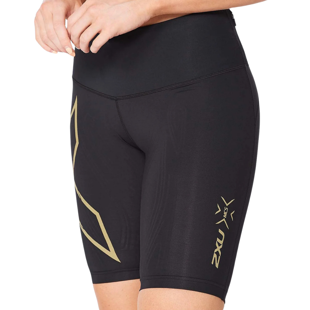 2XU - Light Speed Mid Rise Compression Shorts - Black/Gold