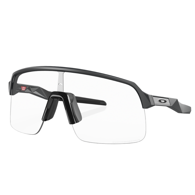 Oakley - Sutro Lite - Matte Carbon (Clear Photochromic)