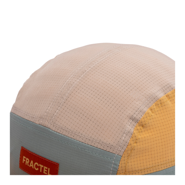 Fractel-M-series-liath-close-top