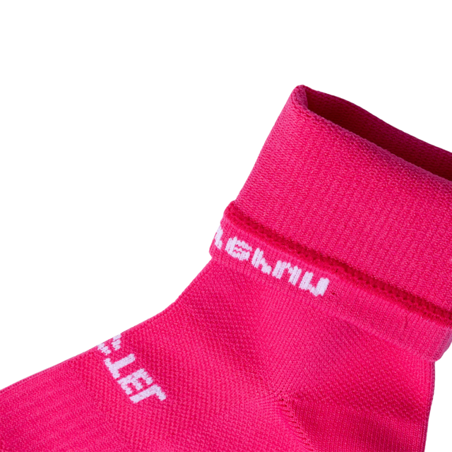 Fractel-Performance-Socks-fuchsia-side