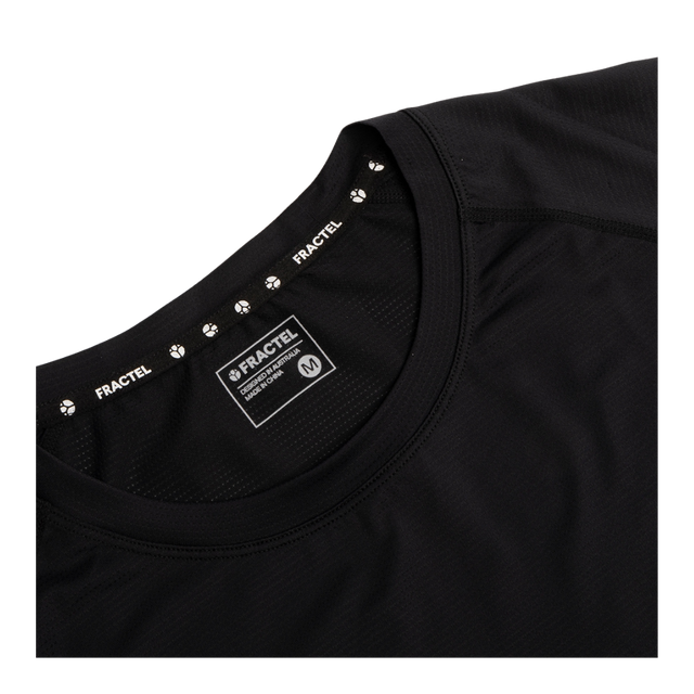 Fractel-Velocity-mens-perform-tee-Black-close-side