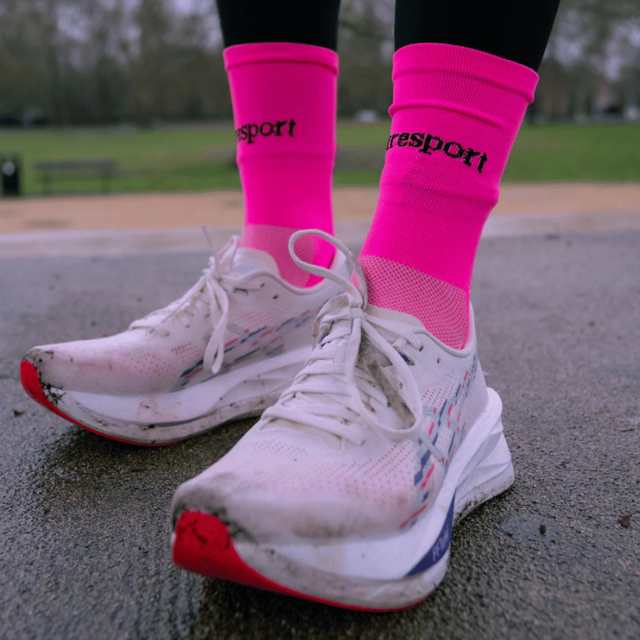 Puresport - Performance Running Socks - Pink (Side)
