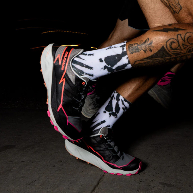 RNNR - Marathon Crew Sock - Oreo - Lifestyle2