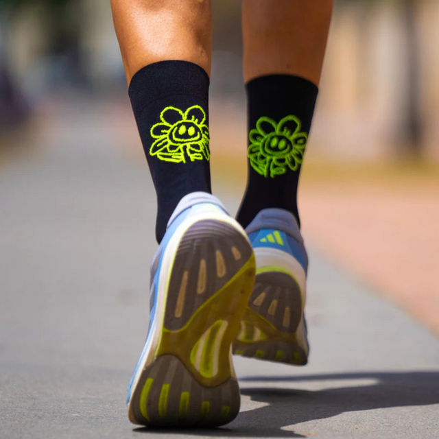 Sporcks - Running Socks - Happy Day Black (Lifestyle)