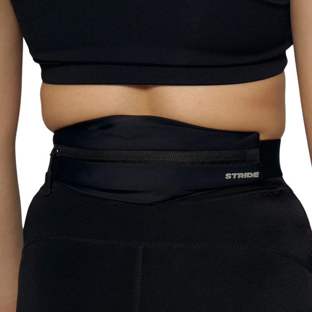 Stride - Running Belt - Obsidian Black - Lifestyle