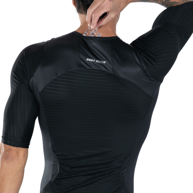 Zoot Men's Elite P1 Tri Aero FZ Racesuit in Jet Black colourway - close-up of back ice pocket