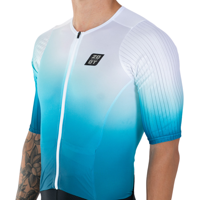 Zoot Men's Elite P1 Tri Aero FZ Racesuit in Sonic Wave colourway - close-up of front detail