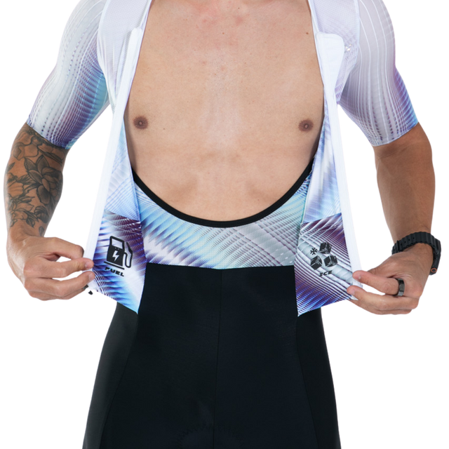 Zoot Men's Ultra Tri P1X Racesuit in Nova colourway - close-up of fuel pockets
